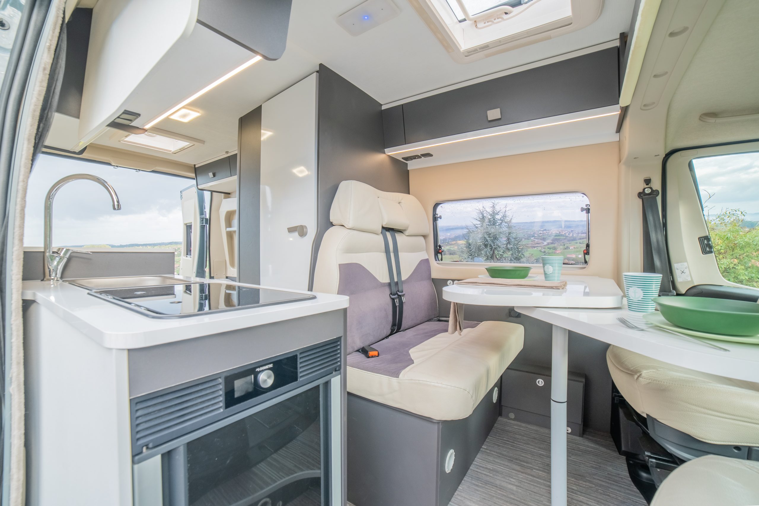 Frn03889 Hdr Frn03889 Hdr