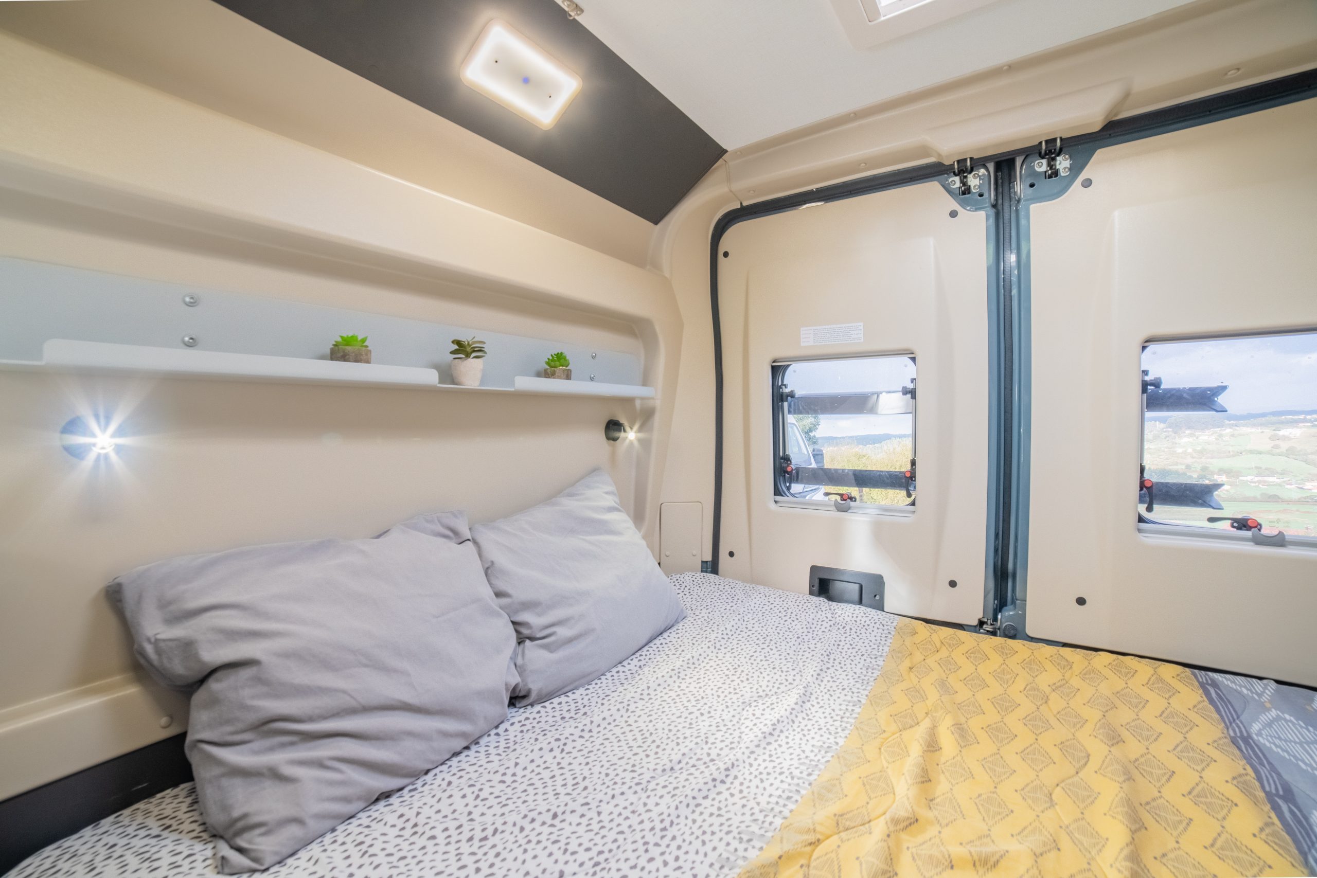 Frn03902 Hdr Frn03902 Hdr