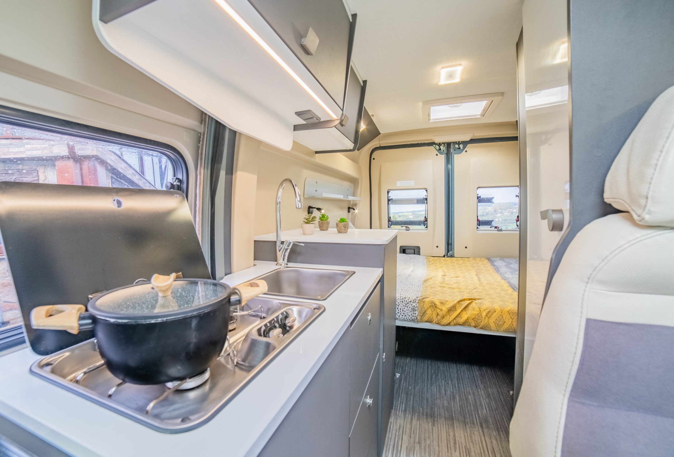 Frn03917 Hdr Frn03917 Hdr